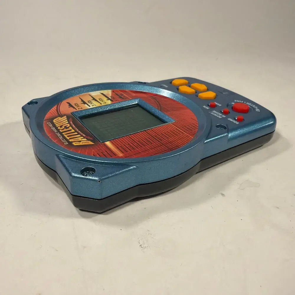 Hasbro MB Electronic Hand-Held Battleship Game 04633 Tested Working